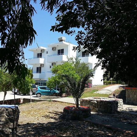 Saint George Ecotel Kalavarda ภายนอก รูปภาพ