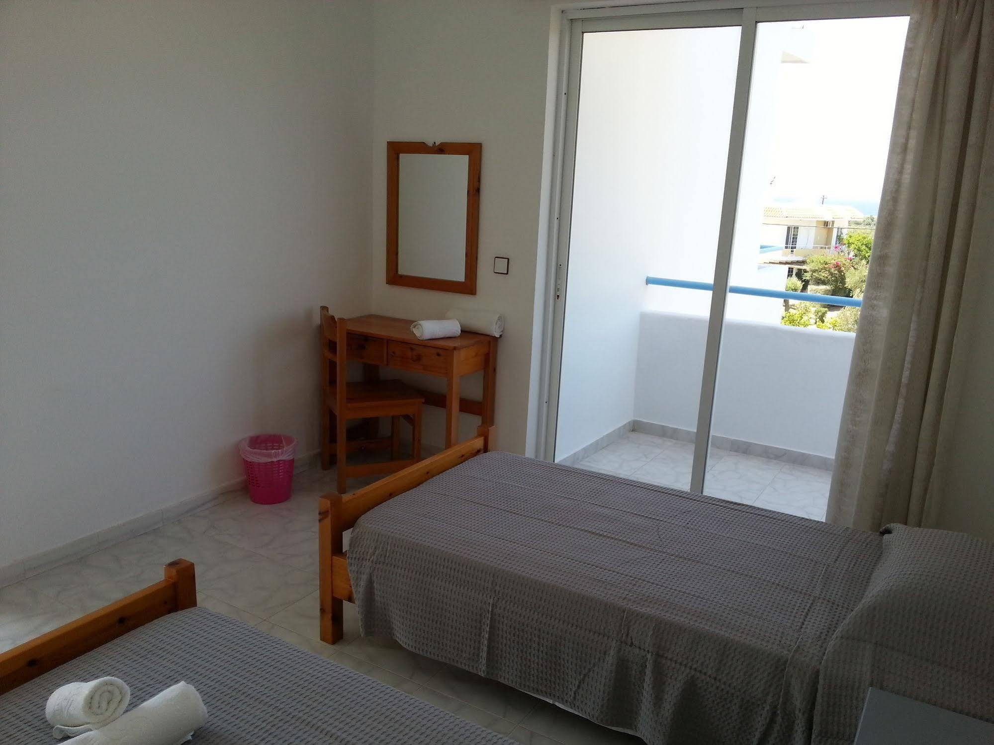 Saint George Ecotel Kalavarda ภายนอก รูปภาพ